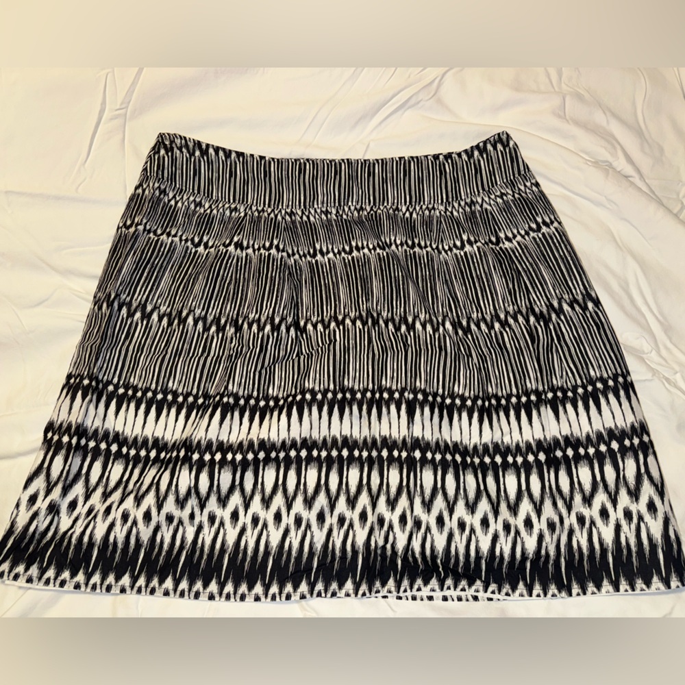 Lane Bryant Women Plus Black White Border Print Cotton Lined A-Line Skirt Sz 20